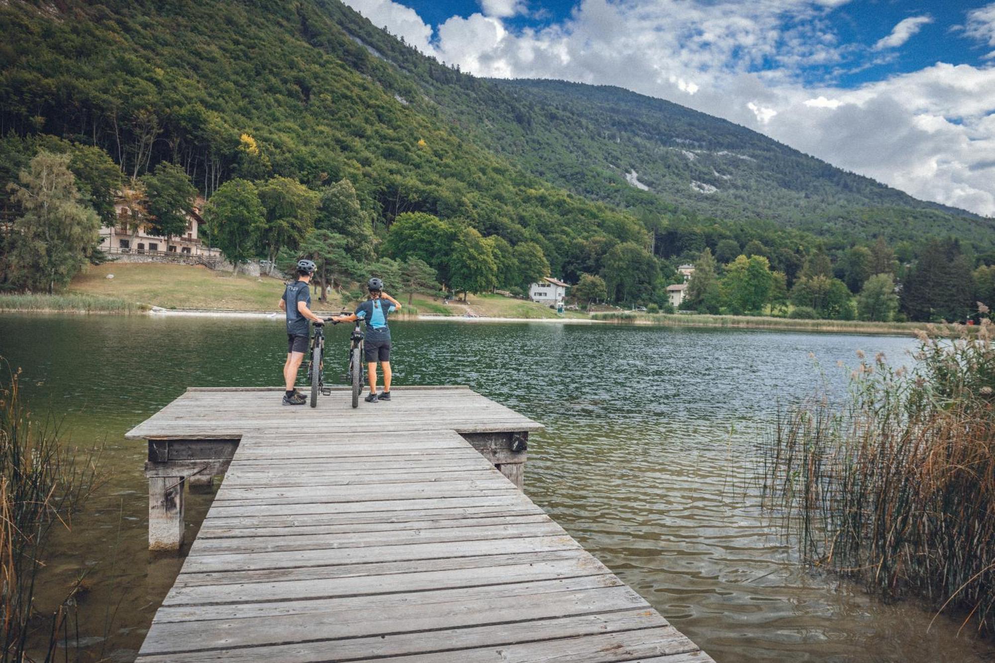 Hotel Ideal Sarche di Calavino Bagian luar foto