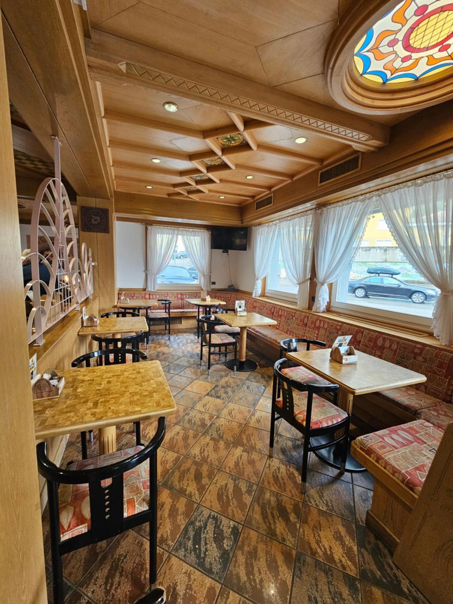 Hotel Ideal Sarche di Calavino Bagian luar foto